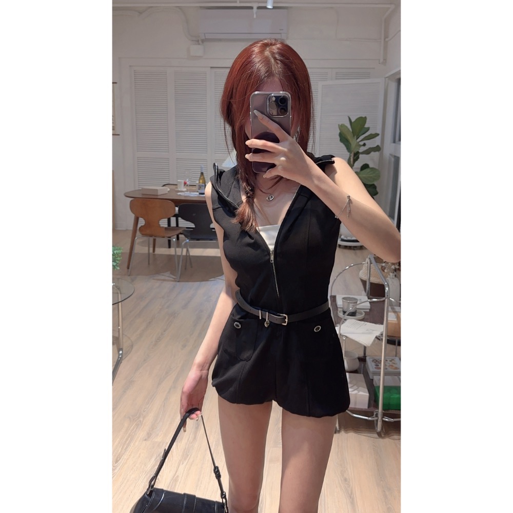 Wei.Hsin_（現貨）【 法式高級感 】  小香風，帶帽無袖顯瘦高級黑色連體褲#3048-細節圖9