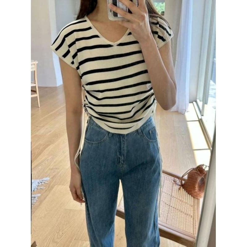 現貨 韓國腰部抽繩V領休閒上衣 白/條紋-細節圖4