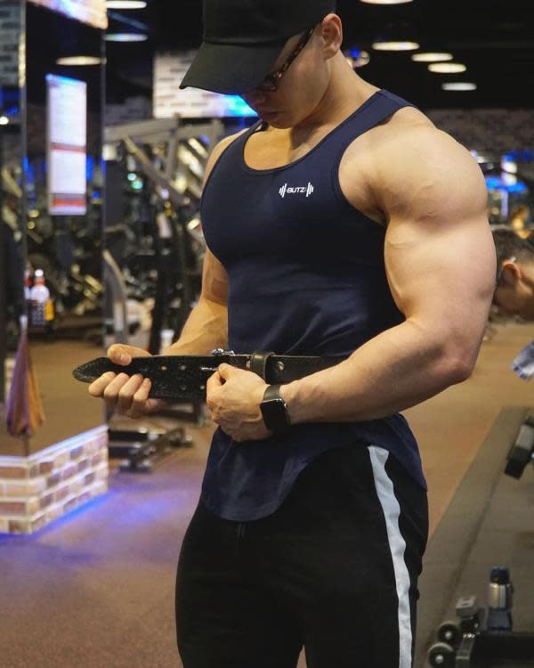 T恤 肌肉博士2023新款夏透氣運動背心男款修身健身無袖批髮-細節圖3