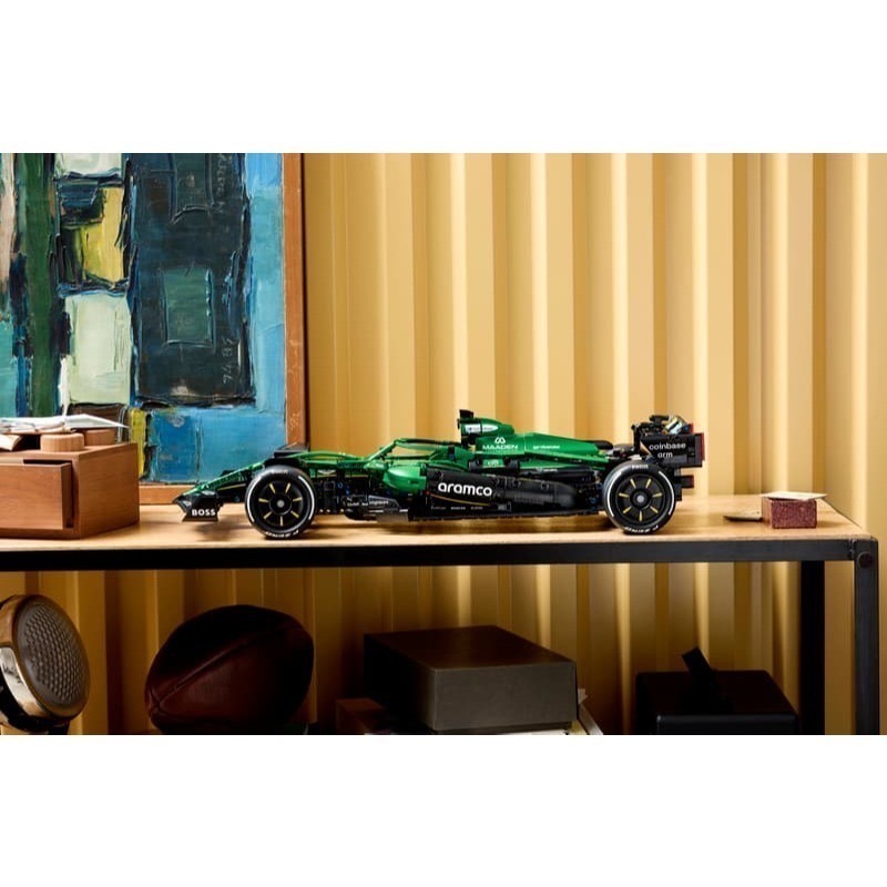 樂高 LEGO 42240 Aston Martin Aramco AMR25 F1 賽車-細節圖2