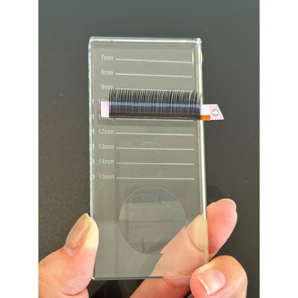 【美睫娜娜】嫁接睫毛 專用長方型 二合一水晶台 (有睫毛尺寸刻度+黑膠槽)  玻璃台 睫毛整理台  調色 玻璃台-細節圖3