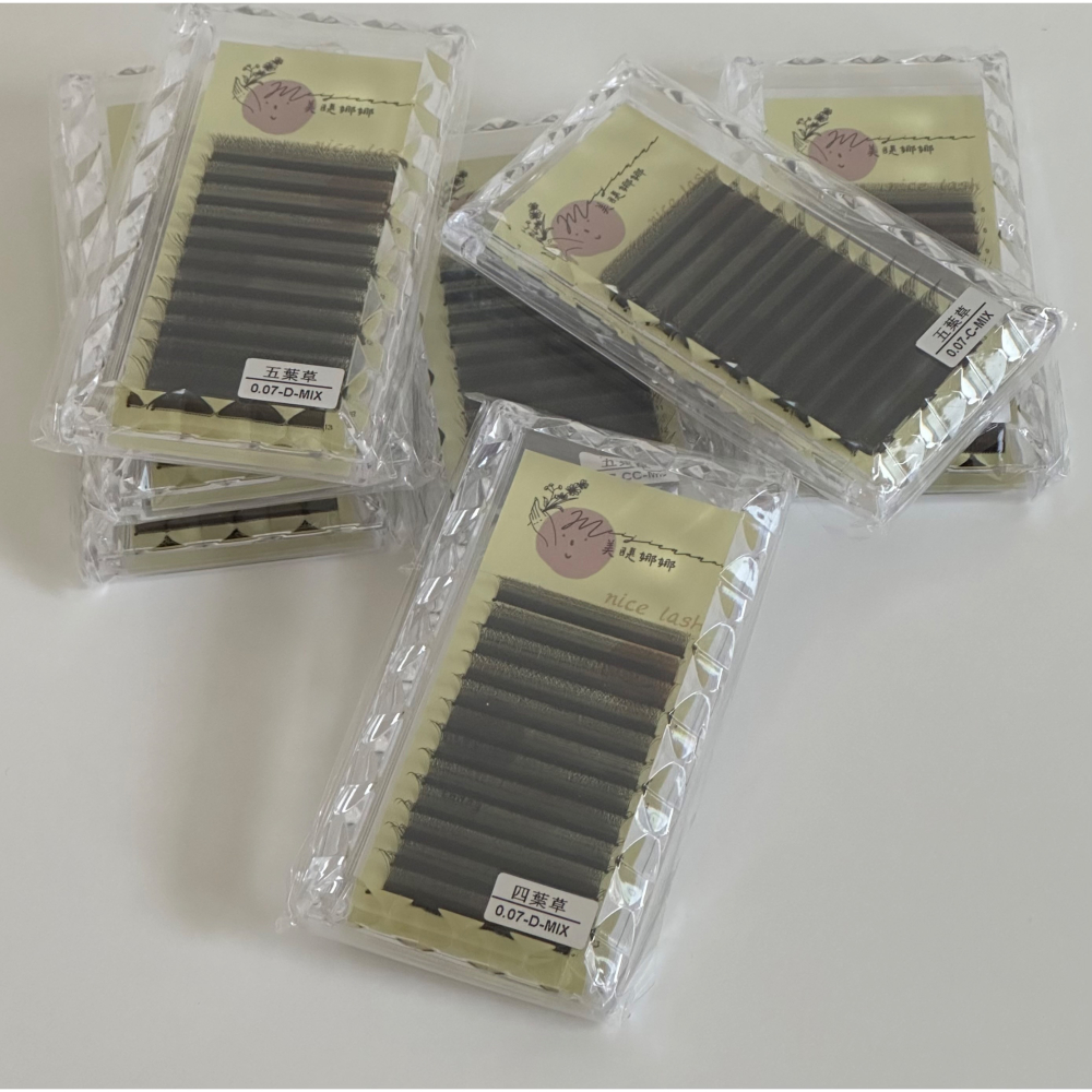 五葉草 編織睫毛 現貨 睫毛材料 細軟梗 自動開花 開花角度大 0.07 12排 美睫 假睫毛 嫁接睫毛 美睫娜娜-細節圖4