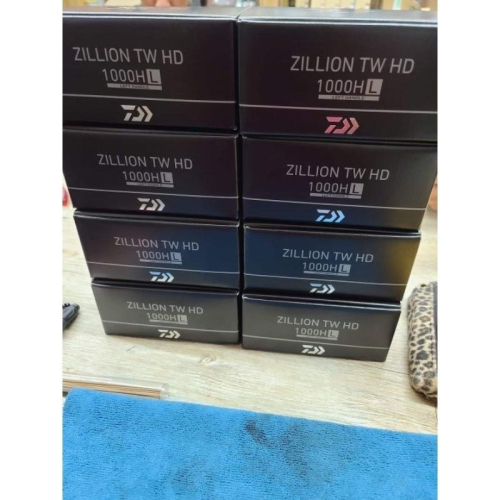 （八珍）DAIWA ZILLION TW HD 打虎 利器 超遠投 22 子龍 黑子龍
