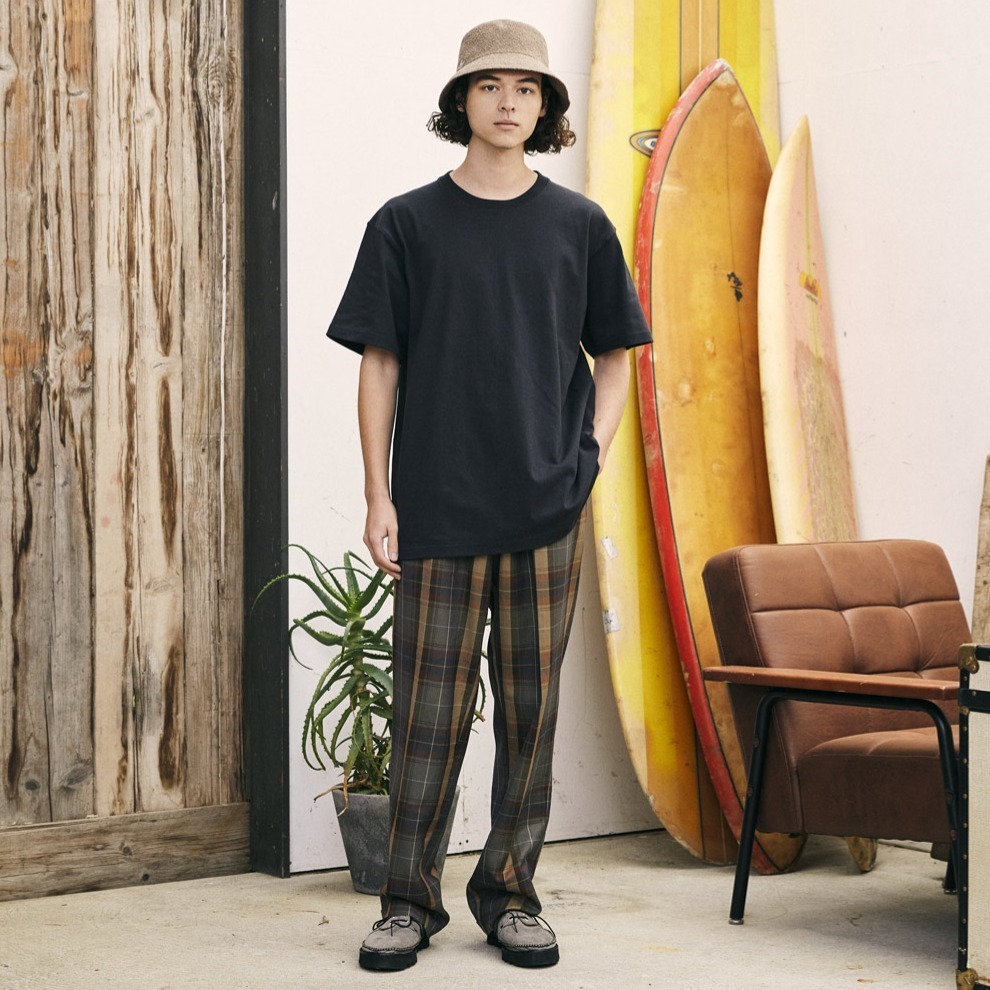 4252-01 7色 United Athle 7.1oz 頂級重磅Tee 休閒 純棉 短T 素T 流行-細節圖3