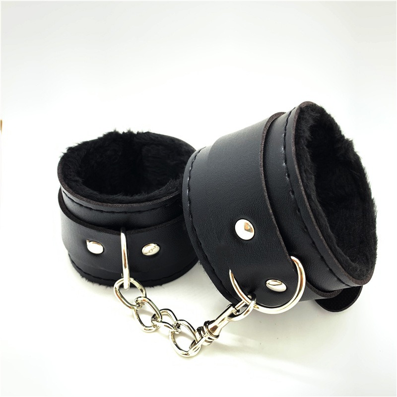 情趣手銬-黑色+瀏海貼