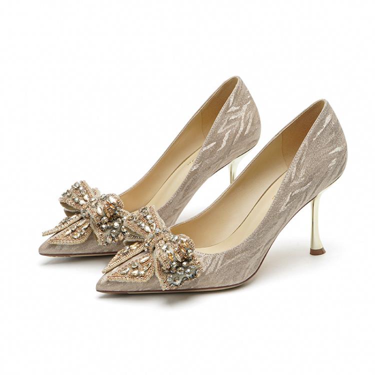2023秋季婚鞋細跟尖頭法式蝴蝶結香檳金色水晶鉆石不累腳婚紗鞋子-細節圖7
