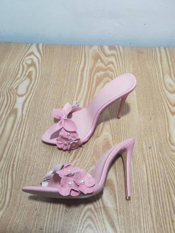 高跟鞋 2023新款歐美走秀尖頭魚嘴細跟超花朵大碼一字帶拖鞋女-細節圖3