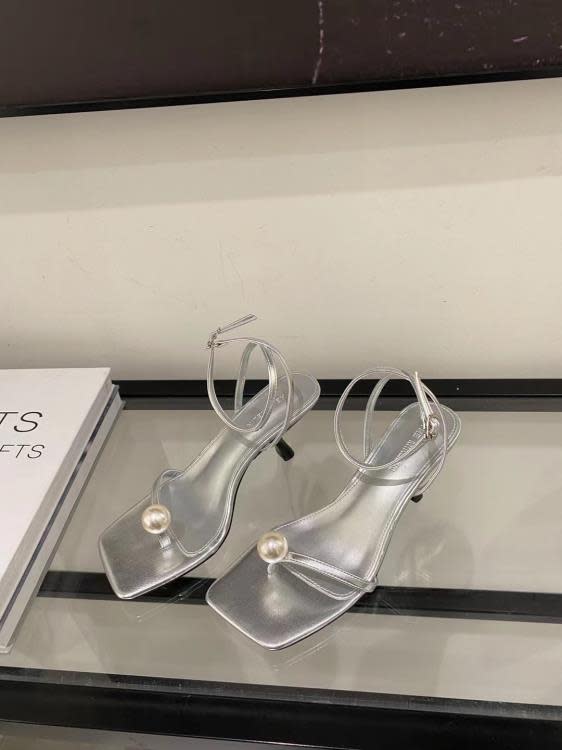 中跟鞋 法式涼鞋2023年新款女夏季百搭細跟小個子氣質名媛黑色高跟鞋-細節圖4