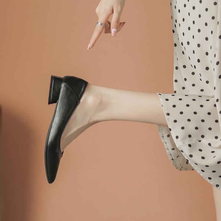 低跟鞋 裸色尖頭平底單鞋女春秋2023仙女軟底舒適上班職業面試工作鞋-細節圖4