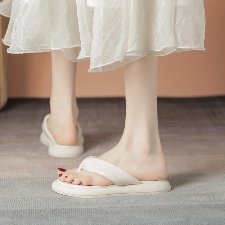 厚底鞋 網紅超火韓國東大門涼拖鞋女夏外穿度假海邊平底圓頭人字拖軟-細節圖3