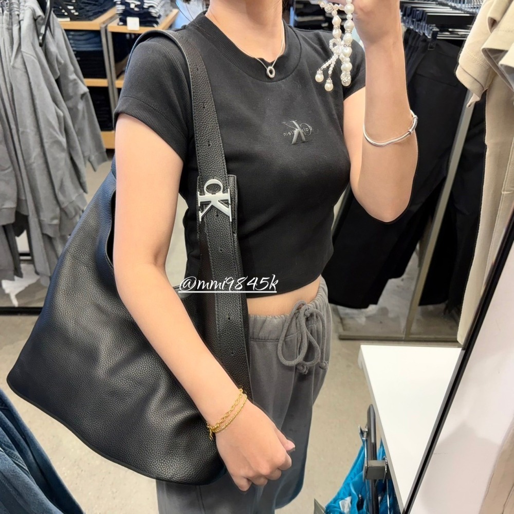Calvin Klein 大Hobo側背包 肩背 斜背 CK-細節圖4