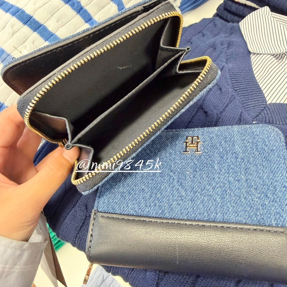 Tommy Hilfiger 專櫃款 牛仔丹寧 折疊短夾 女款短夾 短夾 美國代購-細節圖3
