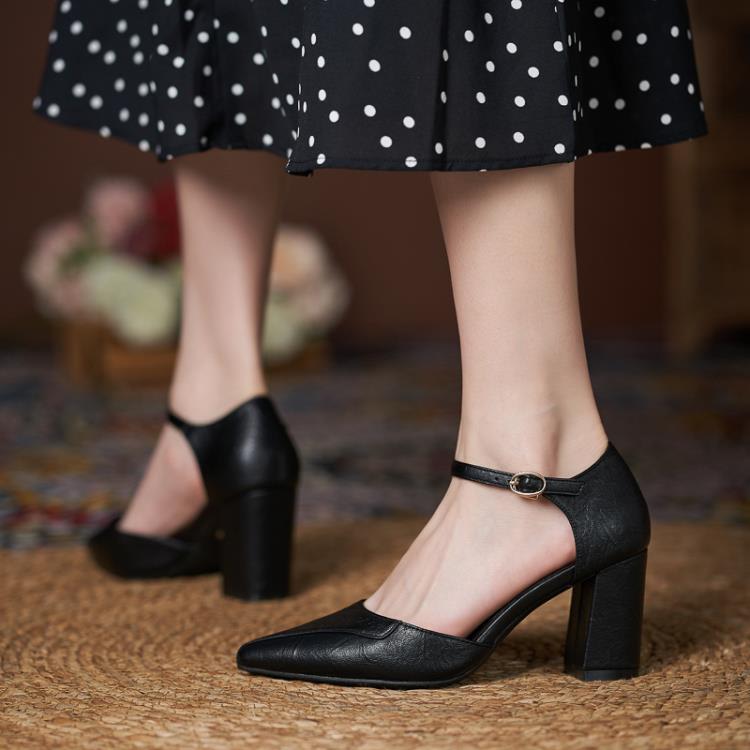 YB-11粗跟新款小碼313233中空高跟單鞋大碼女鞋加肥胖腳41 42 43-細節圖4