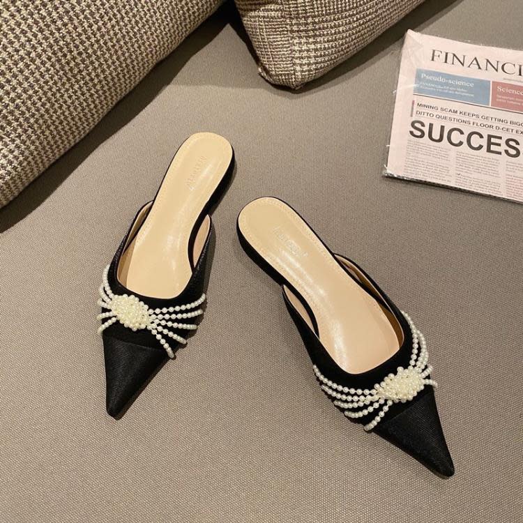 平底涼鞋 小香風拼色珍珠尖頭包頭拖女外穿2023新款正韓平跟懶人半拖鞋-細節圖7