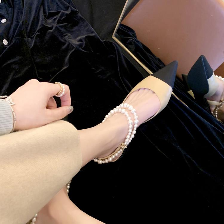 葡萄媽studiolee 珍珠鍊條拼色小粗跟一字扣帶尖頭優雅黑白單鞋女-細節圖7