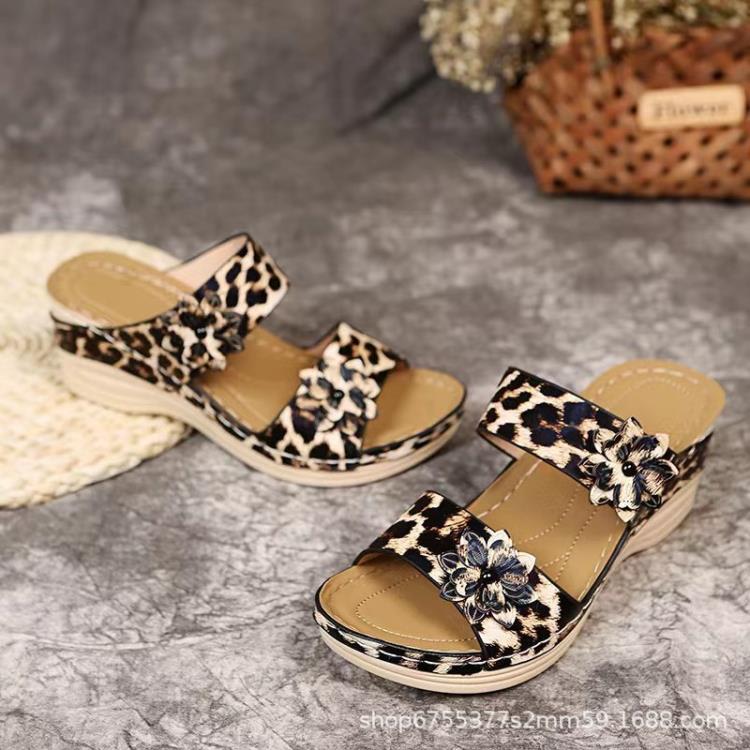 高跟鞋 歐美休閒圓頭豹紋蛇紋女式坡跟拖鞋2023夏季新款大碼涼鞋-細節圖2