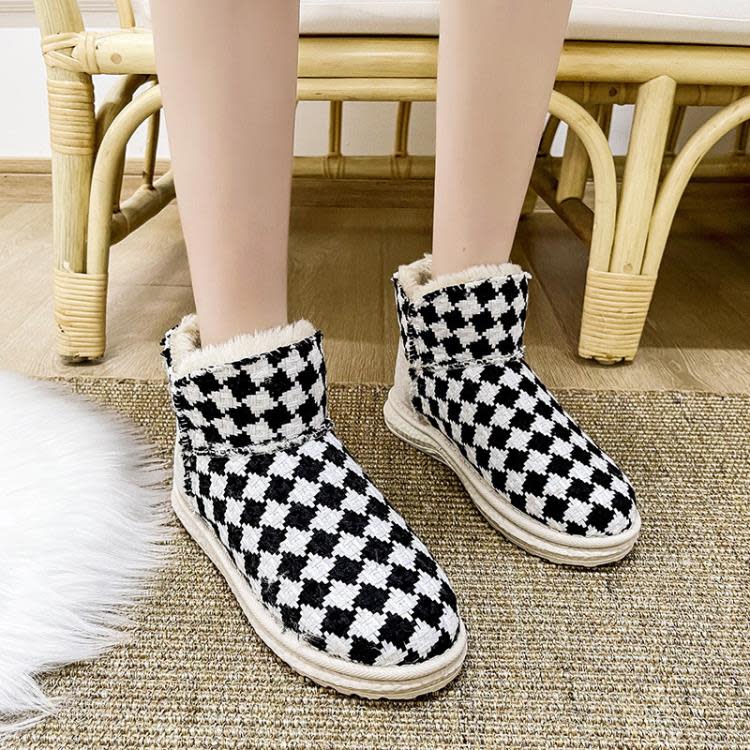短靴 千鳥格加絨雪地靴女冬季新款正韓女式絨面保暖棉鞋學生棉靴-細節圖3