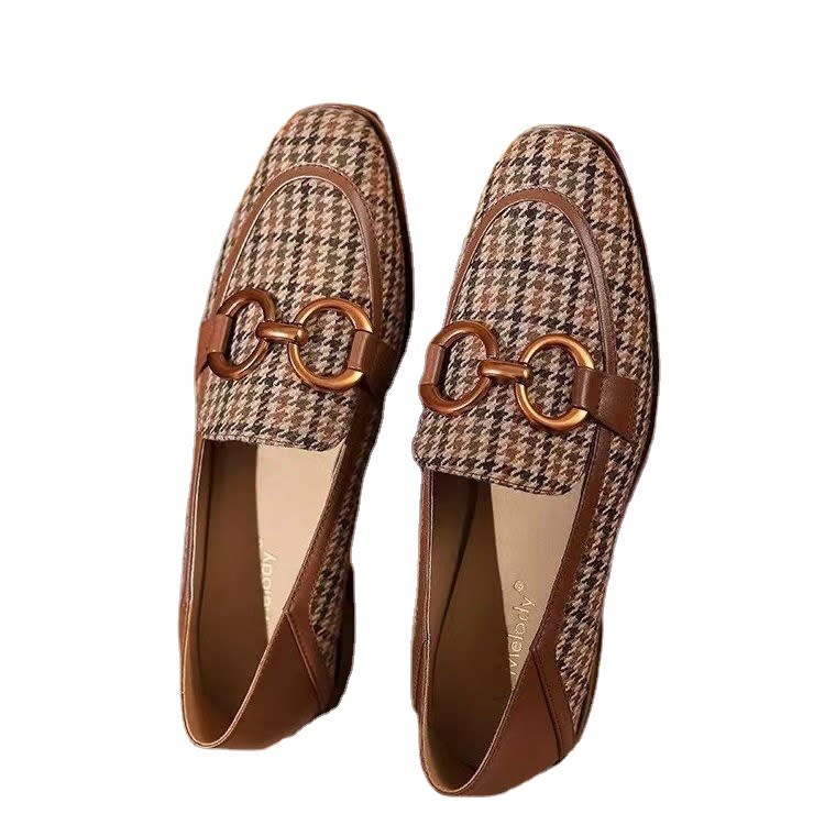 低跟鞋 2023新款圓頭時尚拼色金屬扣方頭單鞋嘎嘎好看-細節圖5