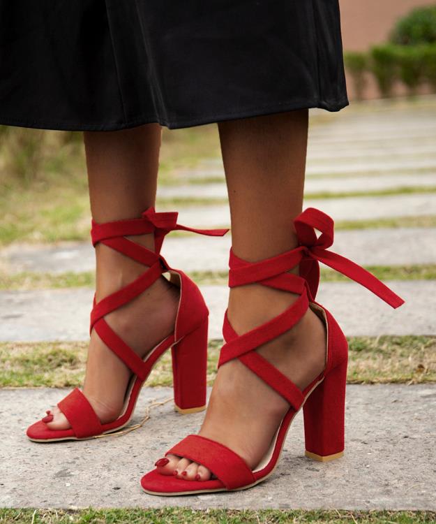 涼鞋 新款現貨2023年夏季大碼絨面魚嘴綁帶粗跟女式時裝-細節圖2