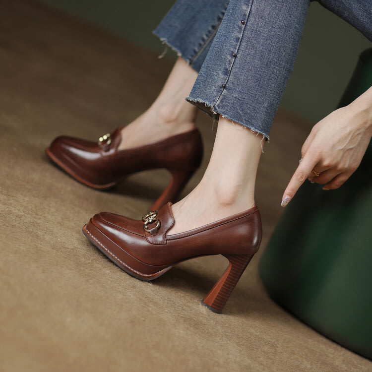 高跟鞋 羊皮2023年春秋季新尖頭淺口復古單鞋女粗跟防水臺鞋黑色棕色-細節圖2