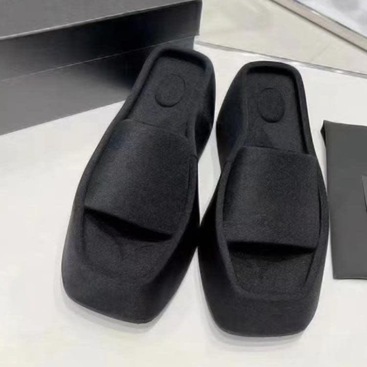 中跟鞋 2023新款一字方頭拖鞋女大碼簡約厚底沙灘外穿涼拖鞋現貨-細節圖7