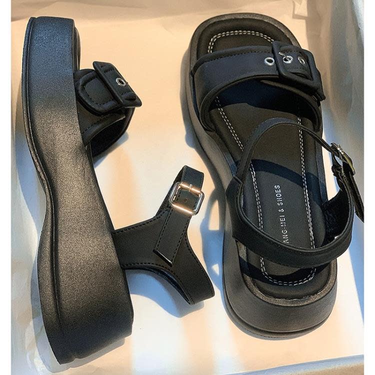 厚底鞋 休閒一字帶搭扣女鞋2023夏季新款女時尚方扣中空透氣舒適涼鞋-細節圖7