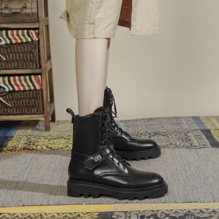 中筒靴 厚底馬丁靴女2023秋冬新款帥氣真皮工裝機車靴英倫風系帶靴子-細節圖4