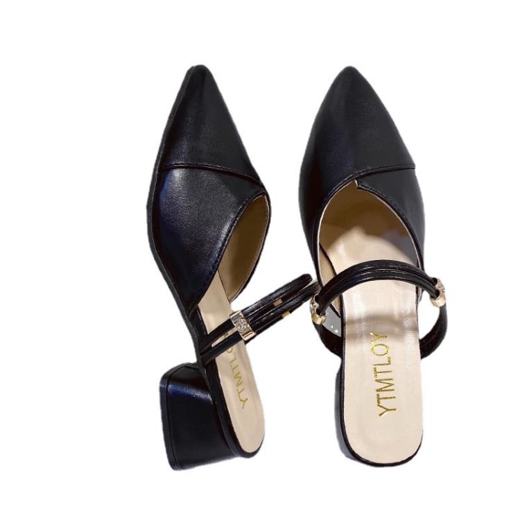 涼鞋 2023新款大碼尖包頭方跟一字帶嘎嘎好看-細節圖5