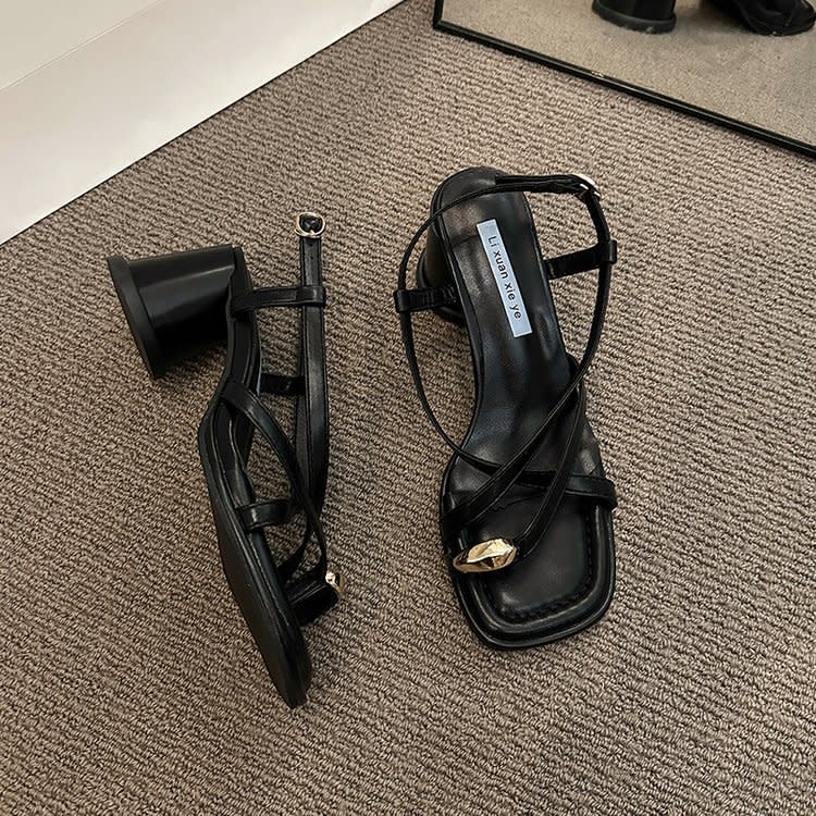 高跟鞋 套趾涼鞋女外穿2023年夏季新款小個子粗跟涼鞋金屬復古風鞋-細節圖4