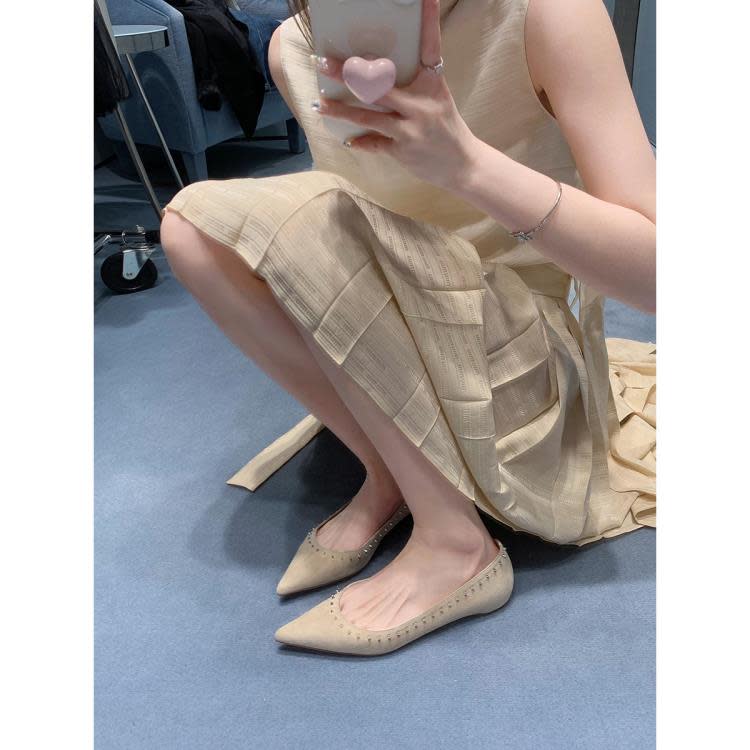 平底鞋 葡萄媽studiolee 淺口尖頭真皮純色百搭小鉚釘扣單鞋女夏季-細節圖8