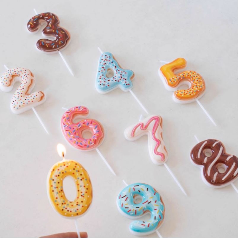 甜妞節慶♥台灣現貨♥【甜甜圈數字蠟燭0～9】糖霜數字蠟燭 生日蠟燭 寶寶周歲 造型蠟燭 生日派對蛋糕裝飾-細節圖3