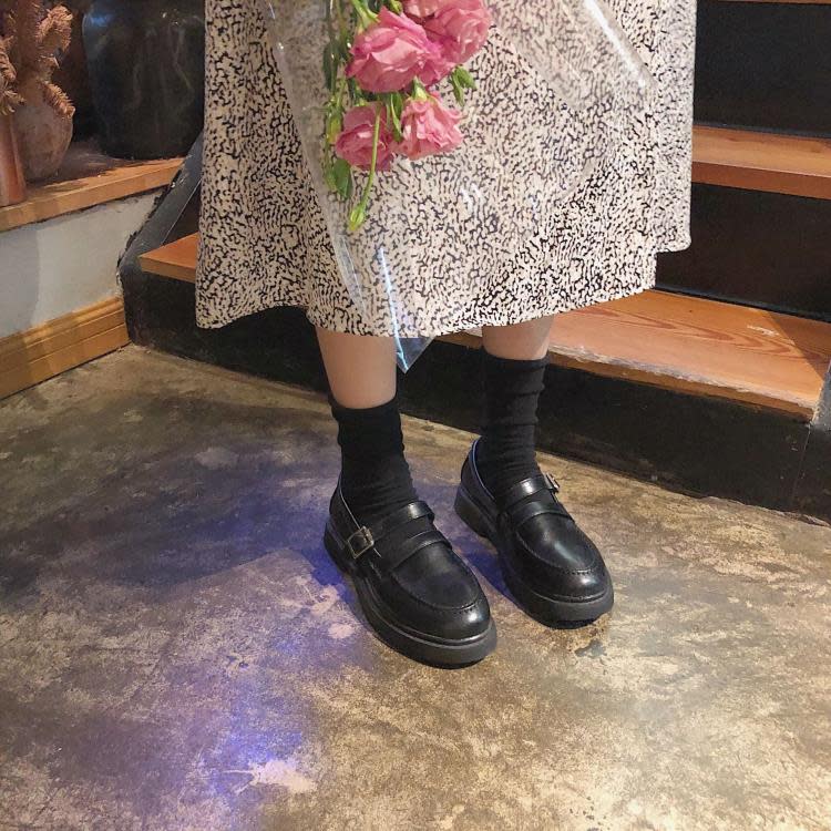 平底鞋 單鞋女2023新款春季英倫風學生小皮鞋女式皮帶扣淺口鞋女-細節圖3