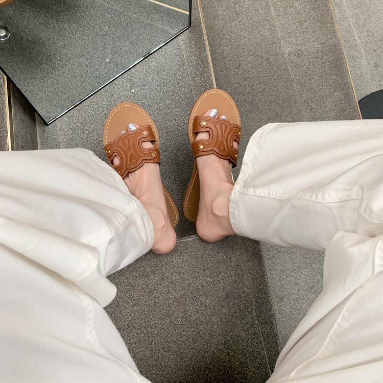 涼鞋 牛皮版~凱旋門平底拖鞋女外穿夏季2023年新款沙灘度假一字涼拖鞋-細節圖3
