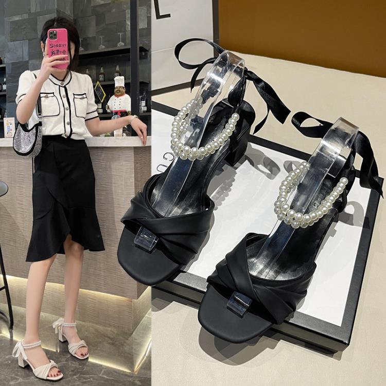 低跟鞋 珍珠涼鞋女夏2023年新款時裝小碼仙女風法式設計感小眾高跟鞋-細節圖2