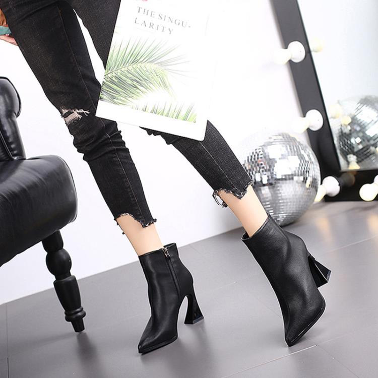 短靴 時尚女英倫風2023年秋冬新款馬丁靴百搭粗跟小皮鞋女士瘦瘦靴-細節圖2