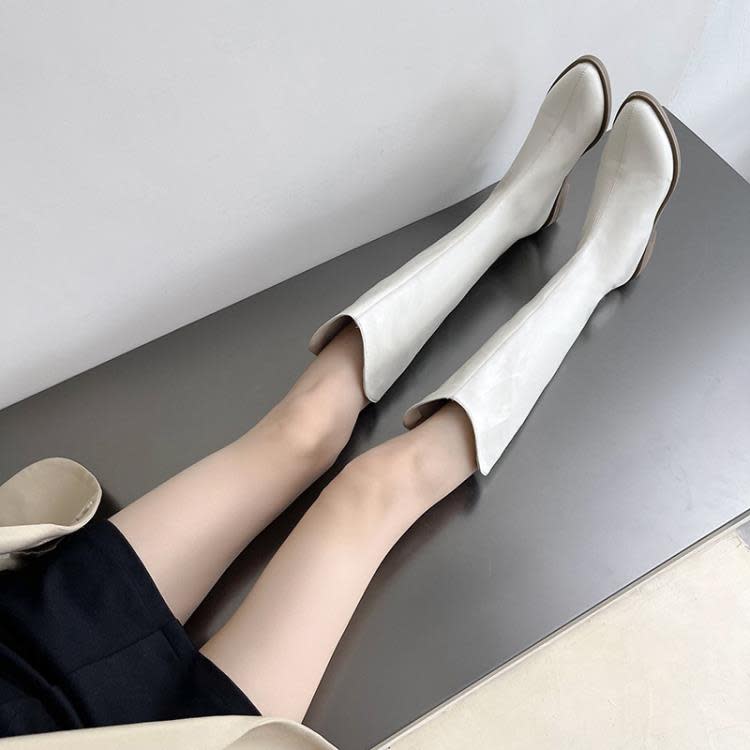 長靴 女冬季新2023方根木跟尖頭側拉鍊皮面復古粗跟高筒V口女靴-細節圖6