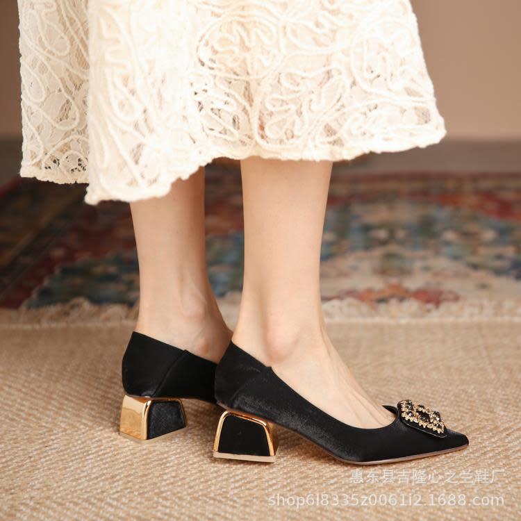 351-4 中式高級感婚鞋紅色高跟鞋女粗跟新娘敬酒秀禾鞋尖頭單鞋女-細節圖3