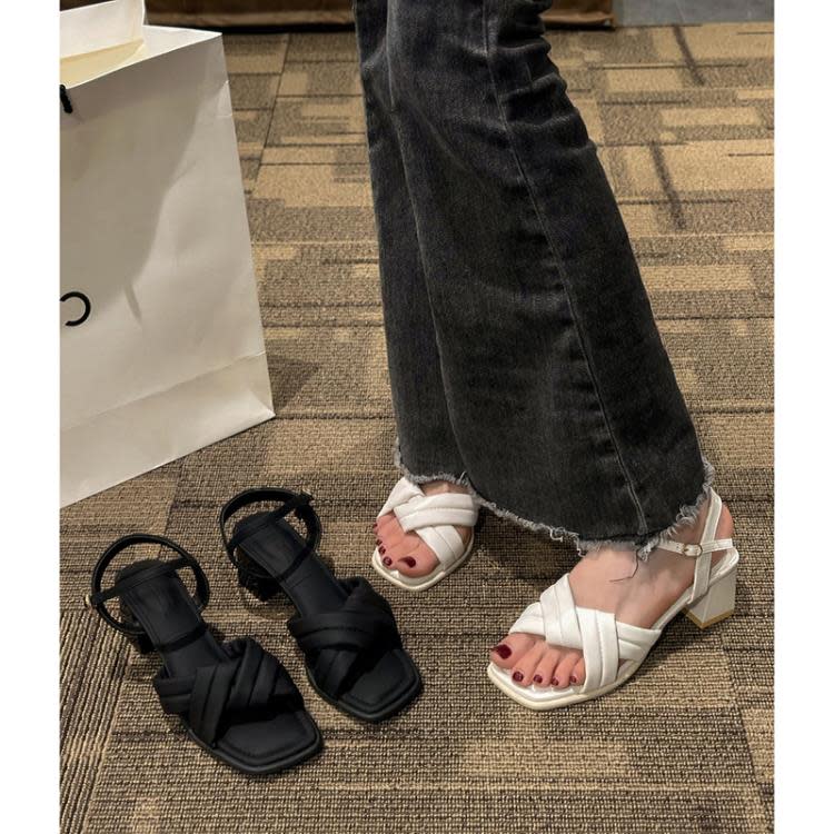 白色百搭仙女風粗跟涼鞋女2023年新款夏季法式高級感沙灘羅馬鞋子-細節圖4