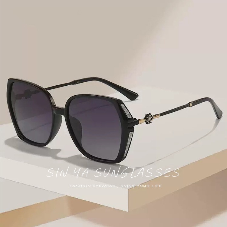 淑女偏光墨鏡 Polarized 名媛款大框顯小臉 時尚鑲星璀璨造型 抗紫外線UV400-細節圖2