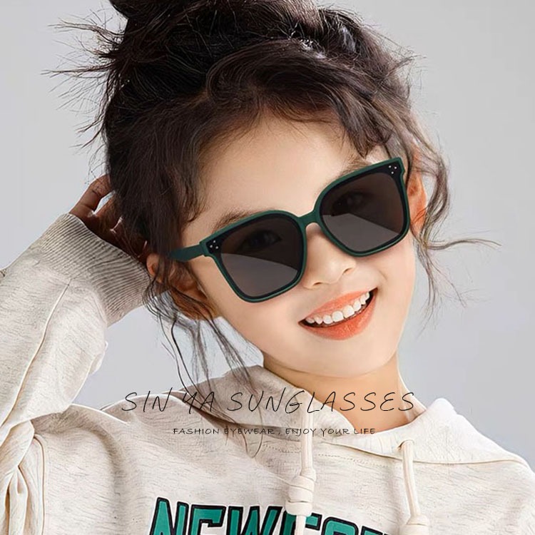 兒童時尚韓版偏光墨鏡 輕量矽膠材質不易損壞 2~12歲適用 UV400保護孩子眼睛 S44-細節圖2