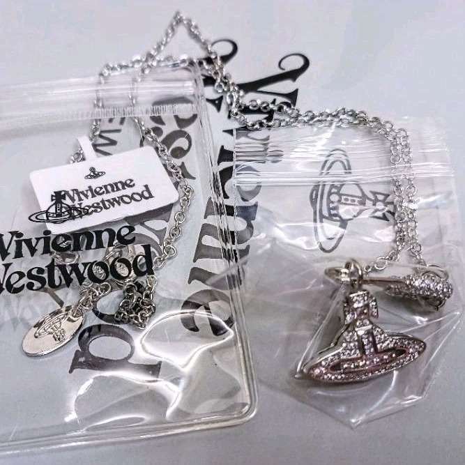 補貨中/韓製-高品質-翻玩水鑽土星別針項鍊/銀色系/附紙盒-防塵袋-飾品擦拭布-書卡-紙袋-細節圖5