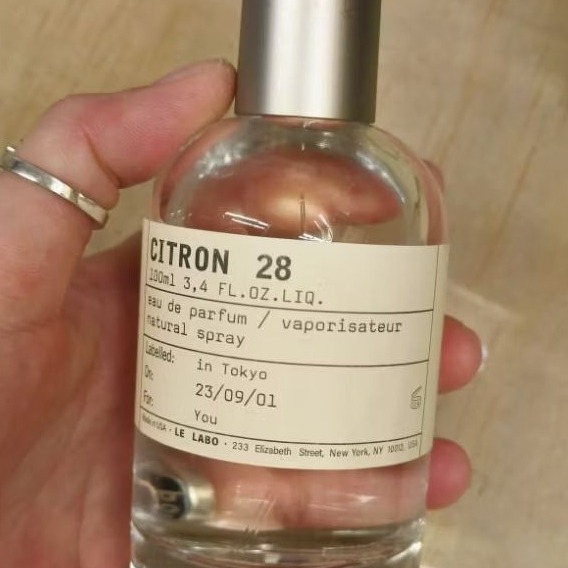 全新/城市限定 ”首 爾” 香檸28號-淡香精-100ml /外盒部份毀損，歡迎不介意者-細節圖3