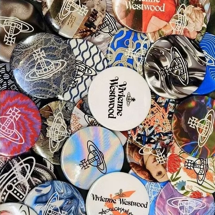 現貨/VW中性龐克/圓牌胸針配件Punk Look /任選兩款$150/有35款可以選擇/下單時請住備註款式號碼-細節圖6