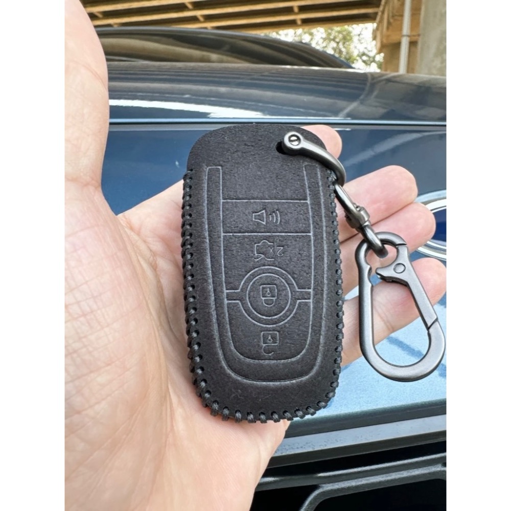 四鍵喇叭登山扣