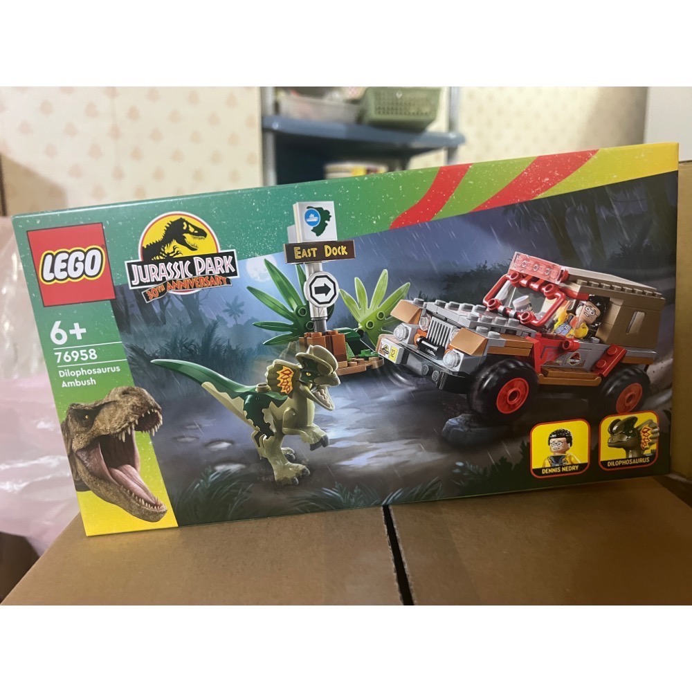 76958