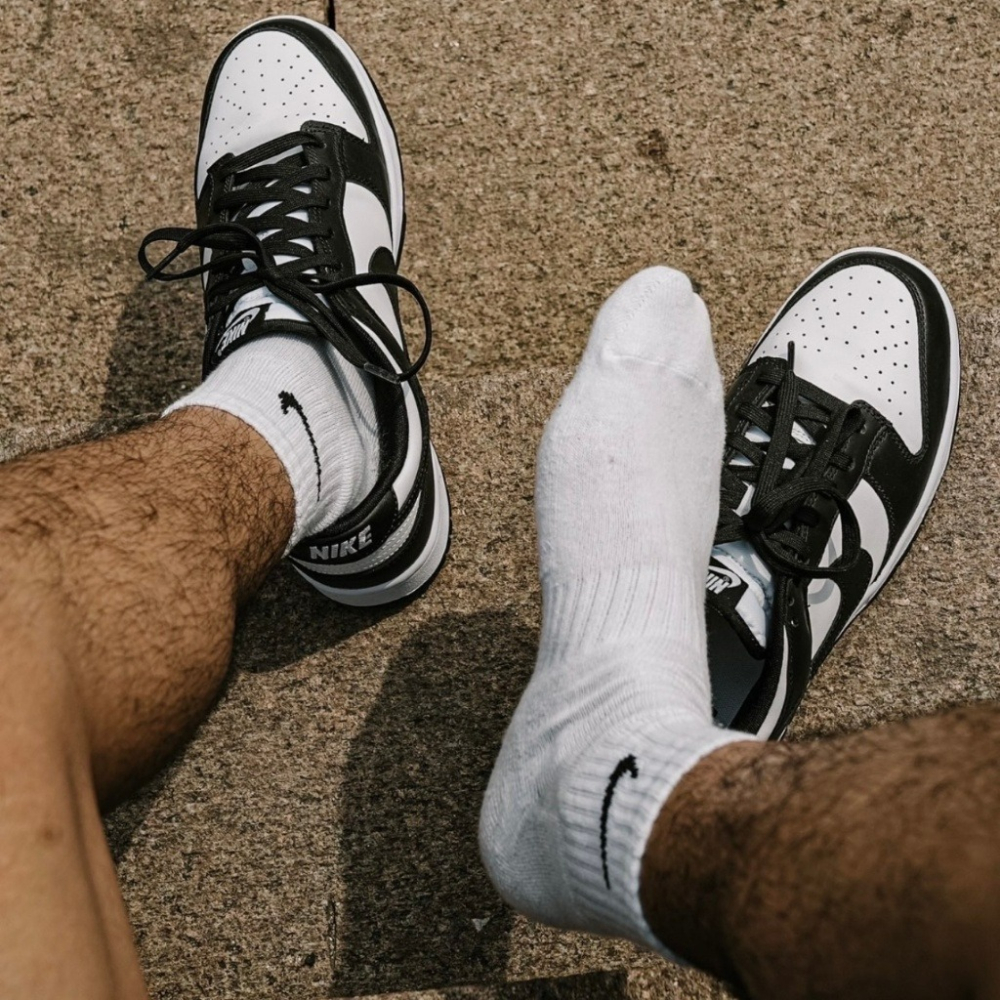 日本代購 附發票 NIKE Dunk Low 黑白熊貓 灰白 休閒鞋 情侶鞋 低筒-細節圖9