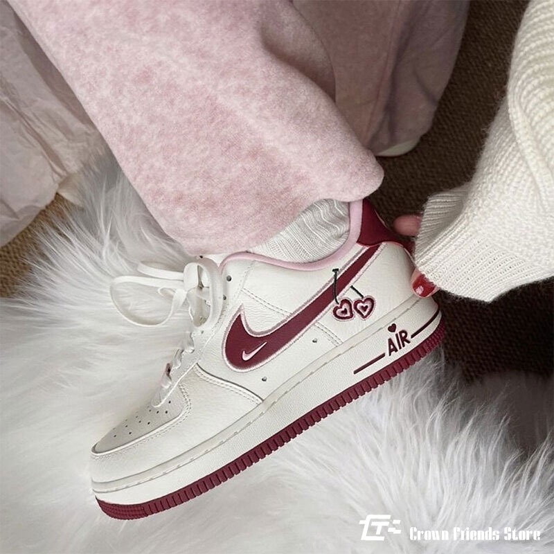 日本代購 NIKE AIR FORCE 1 AF1 情人節限定 櫻桃 愛心 刺繡 粉紅 酒紅-細節圖3