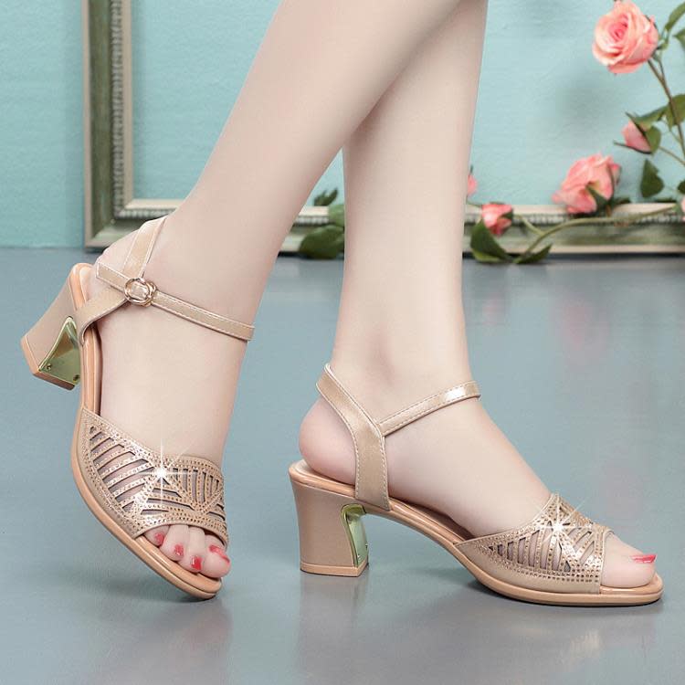 中跟鞋 2023年夏新品涼鞋女粗跟露趾金色高跟鞋魚嘴鏤空水鉆女鞋后空-細節圖2