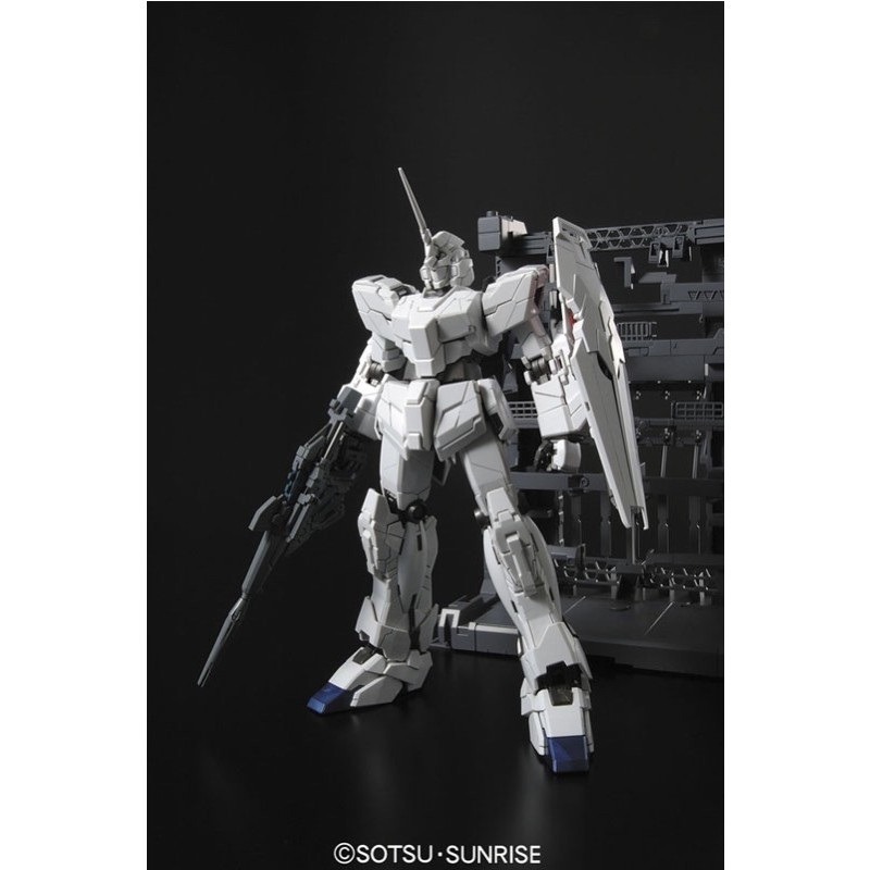 [那間店]BANDAI MG 1/100 RX-0 獨角獸鋼彈 HD配色 + MS CAGE 5067230-細節圖4