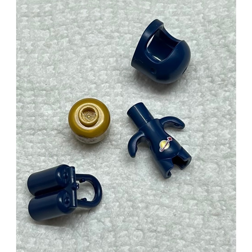 正版 Lego 樂高 71499 迷你深藍色太空人 阿爾伯特 稀有收藏 全新 如圖所示 夾鏈袋裝-細節圖5